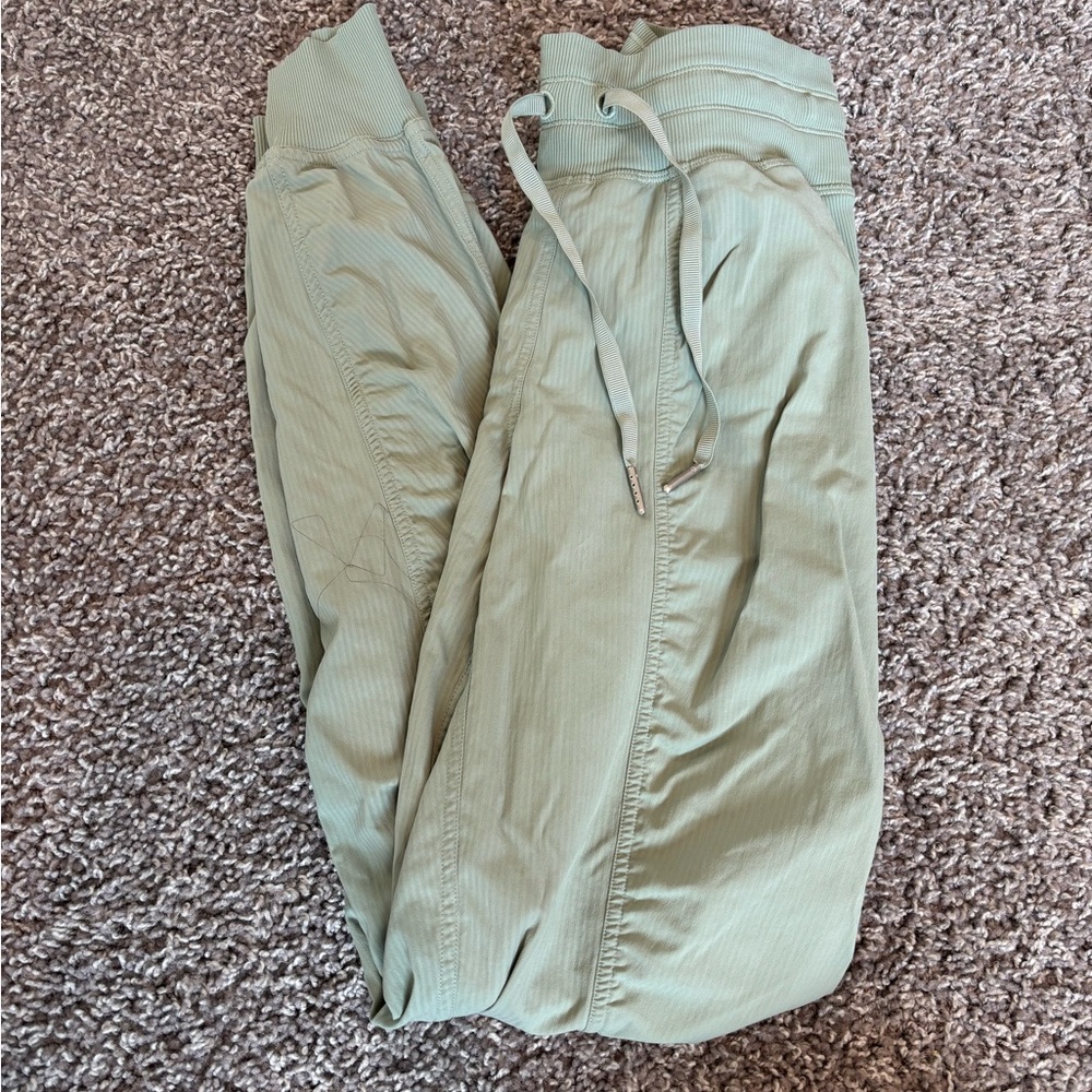 Lululemon dance studio joggers